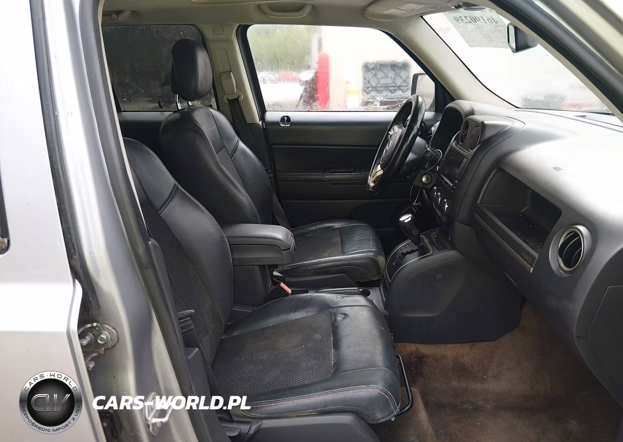 2016 Jeep Patriot 75Th Anniversary VIN:1C4NJPBB4GD731284 - 5