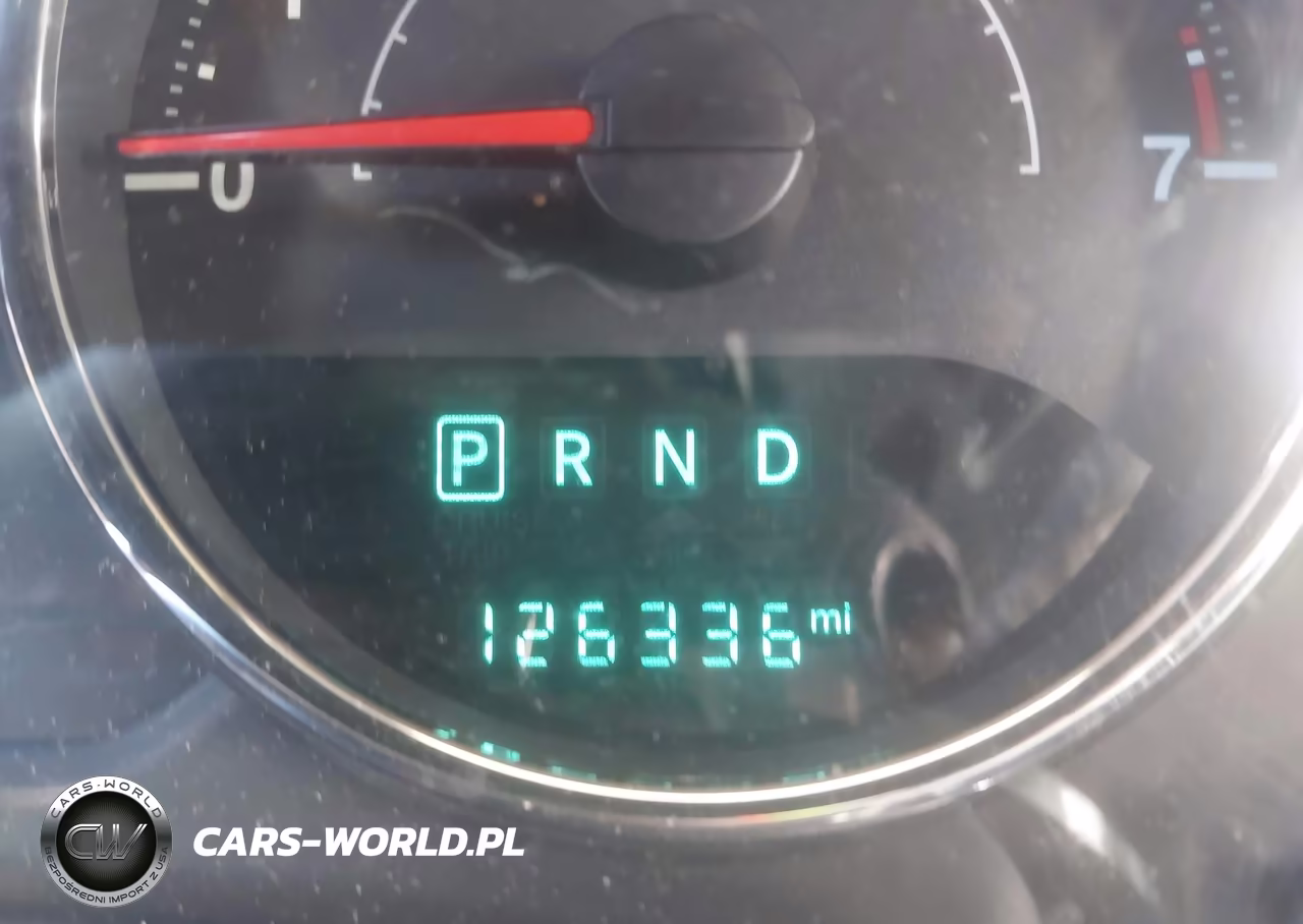 2017 Jeep Wrangler Unlimited Sahara VIN:1C4BJWEG6HL724185 - 15