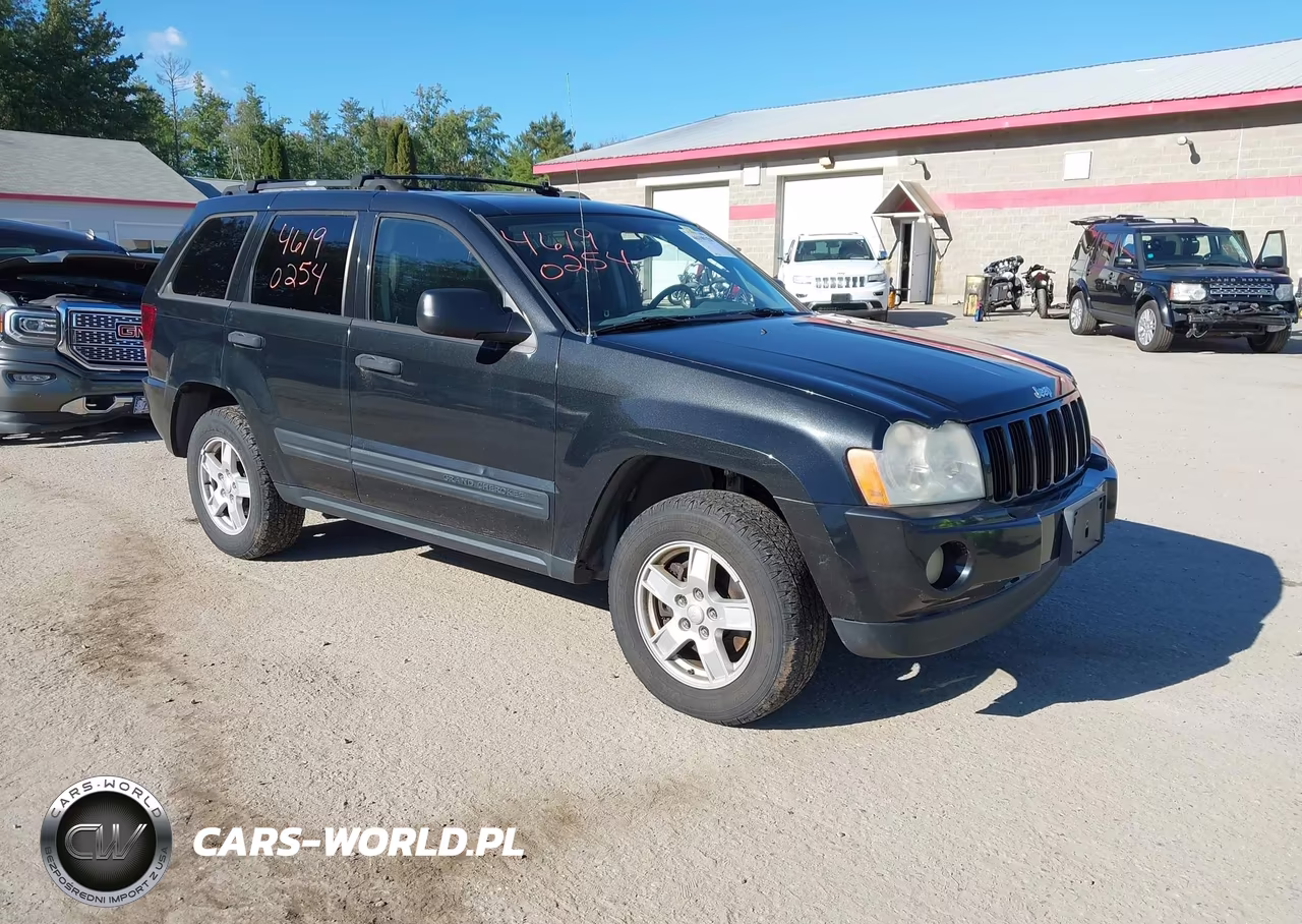 2005 Jeep Grand Cherokee Laredo