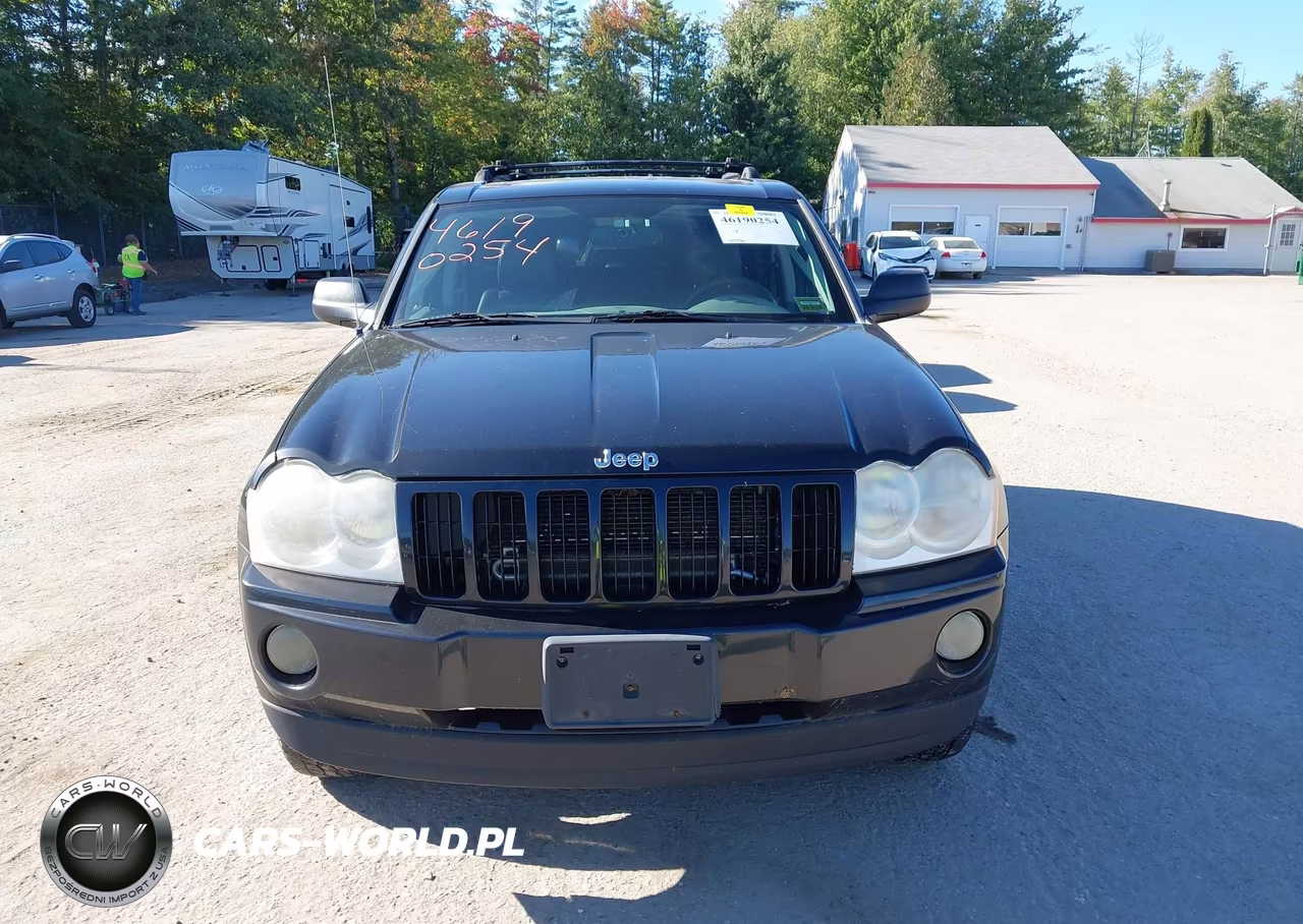 2005 Jeep Grand Cherokee Laredo VIN:1J4GR48K65C560171 - 13