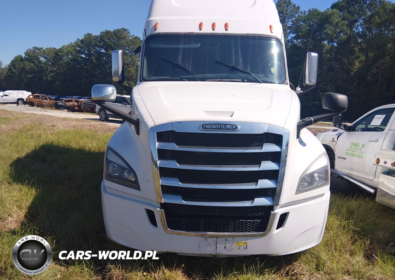 2020 Freightliner New Cascadia 126 VIN:1FUJHHDR9LLKT3133 - 11