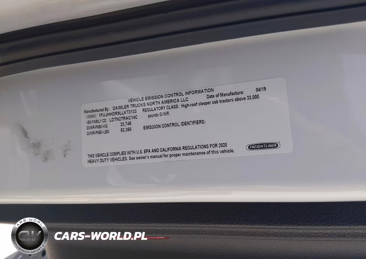 2020 Freightliner New Cascadia 126 VIN:1FUJHHDR9LLKT3133 - 8