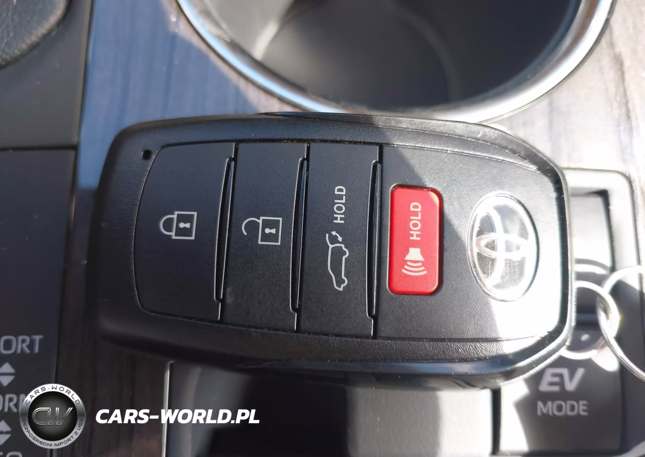 2026 Toyota Highlander Hybrid Platinum VIN:5TDEBRCH9TS722736 - 11