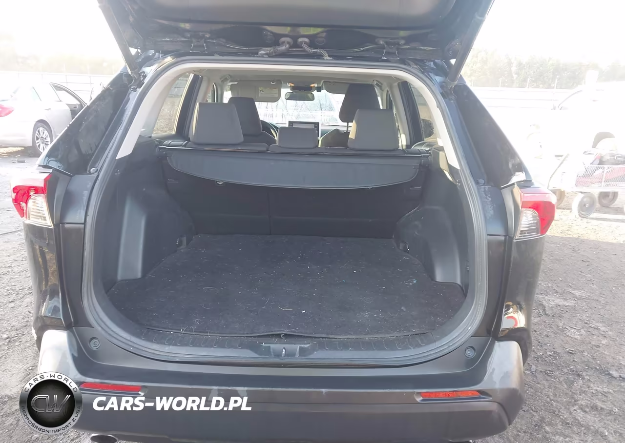 2021 Toyota Rav4 Xle VIN:2T3W1RFV1MC142407 - 18