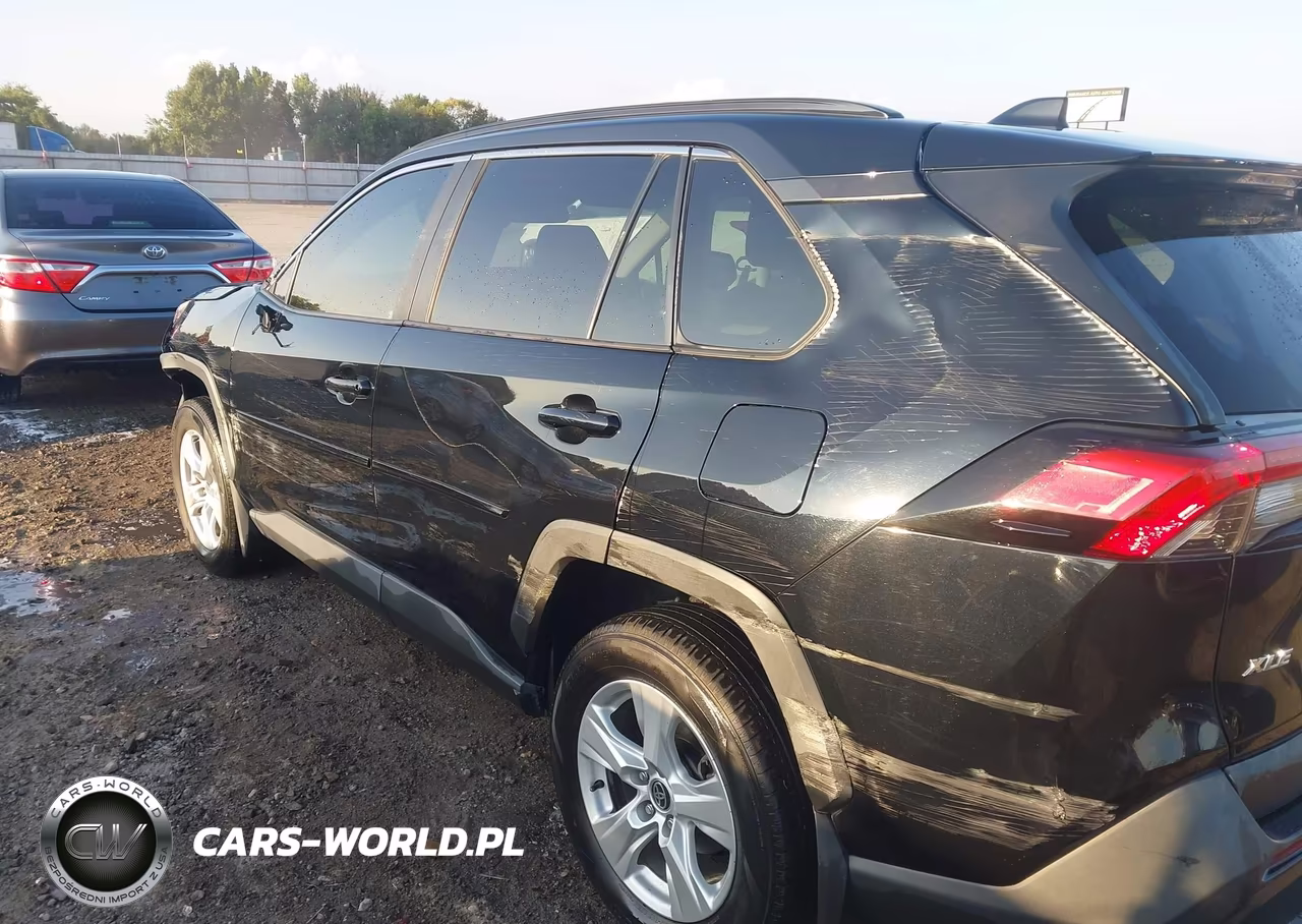 2021 Toyota Rav4 Xle VIN:2T3W1RFV1MC142407 - 6