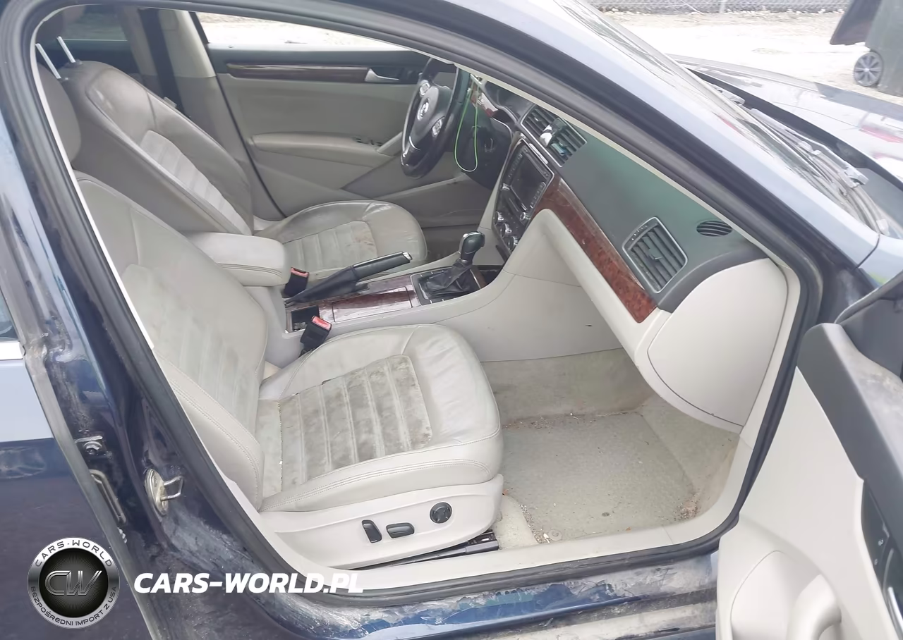 2012 Volkswagen Passat 2.0L Tdi Sel Premium VIN:1VWCN7A33CC079275 - 5