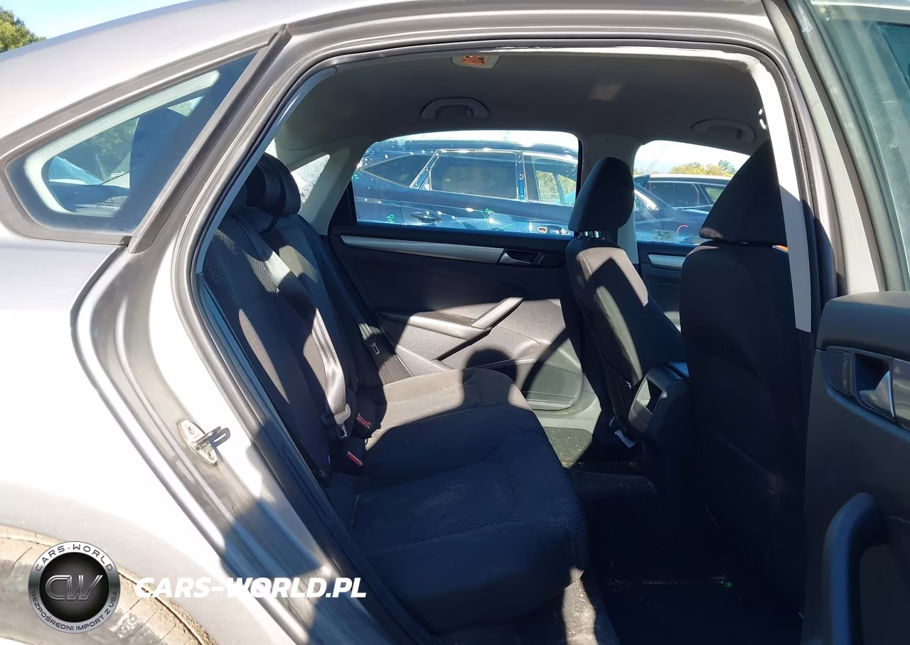 2012 Volkswagen Passat 2.5L S VIN:1VWAP7A37CC078311 - 8