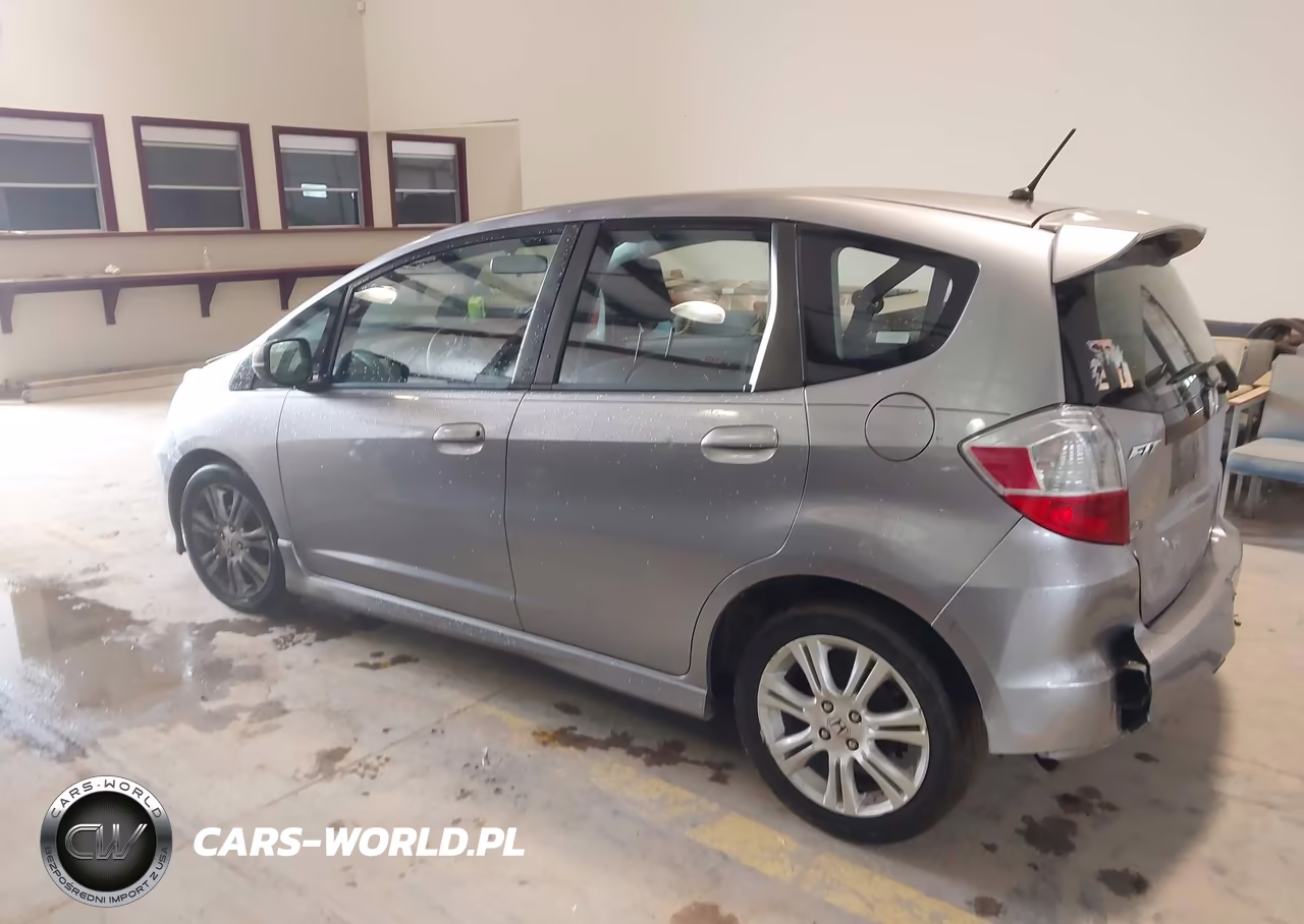 2009 Honda Fit Sport VIN:JHMGE88629S040703 - 3