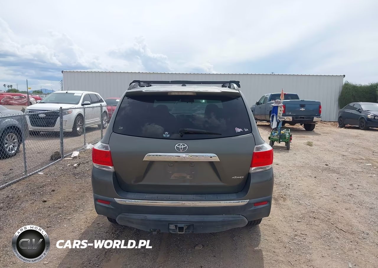 2012 Toyota Highlander Base V6 VIN:5TDBK3EH6CS154040 - 16