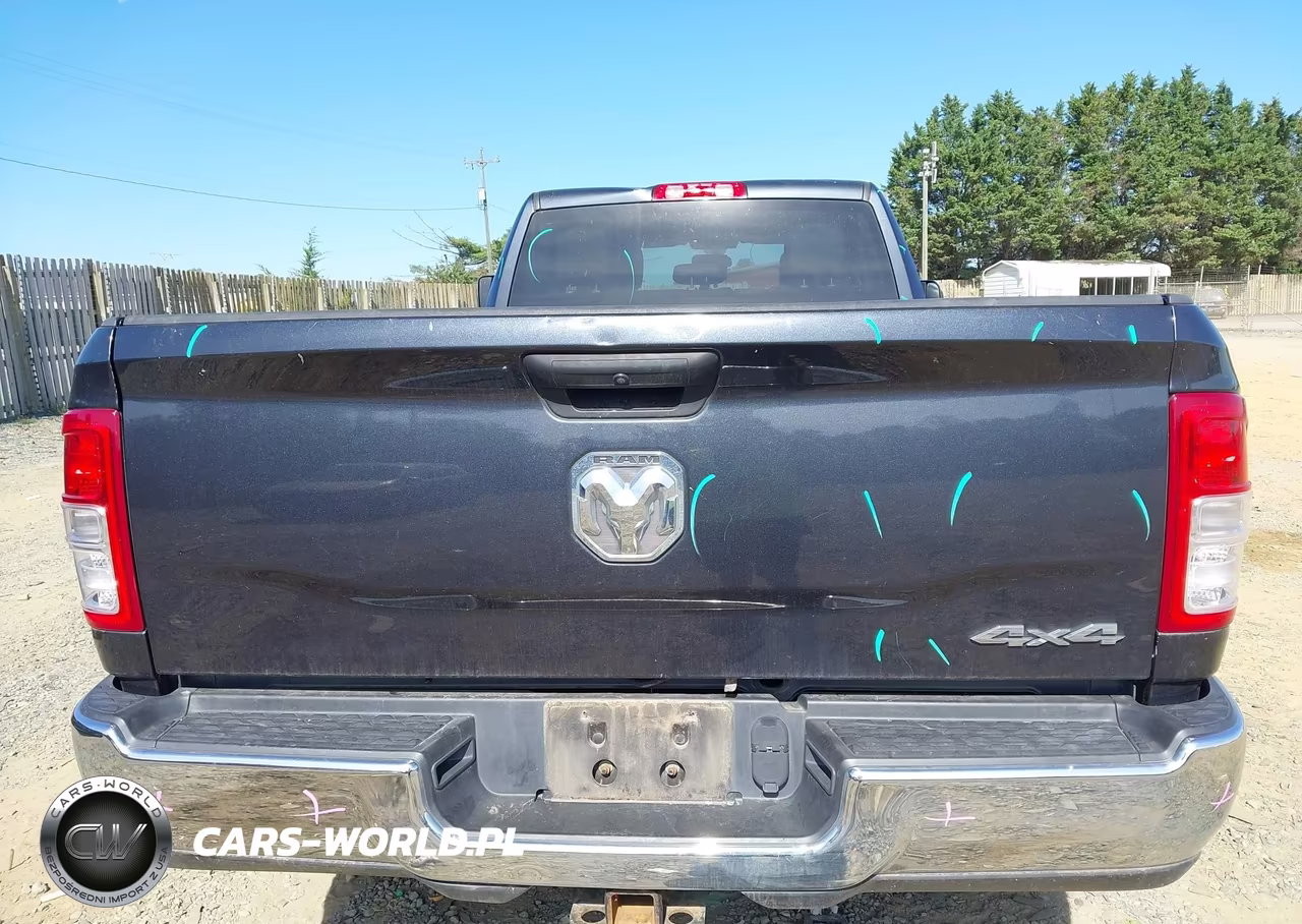 2019 Ram 2500 Tradesman 4X4 8' Box VIN:3C6UR5HJ5KG710261 - 16