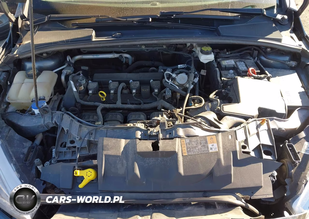 2018 Ford Focus S VIN:1FADP3E25JL318565 - 10