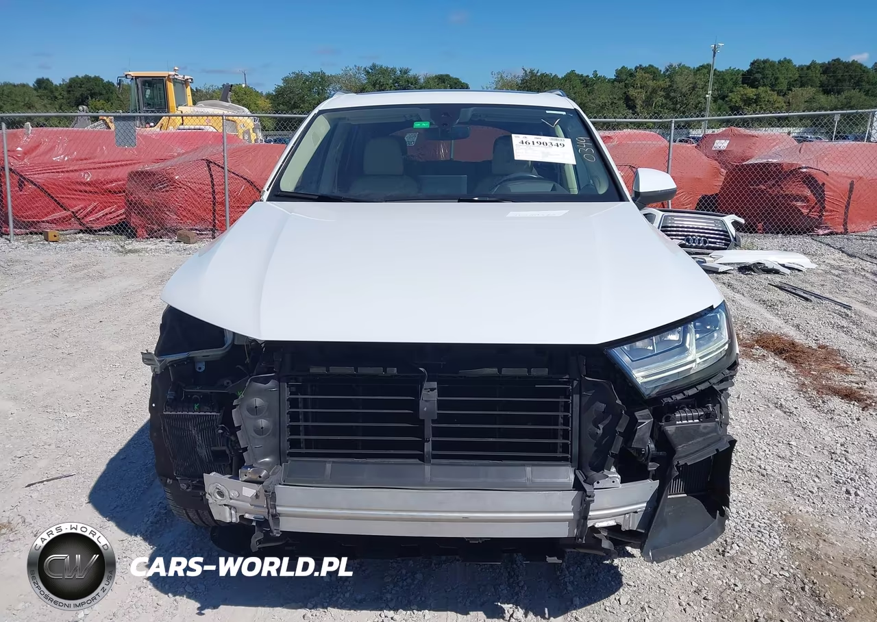 2018 Audi Q7 3.0T Premium VIN:WA1VAAF77JD029268 - 13