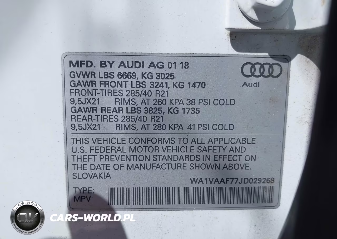 2018 Audi Q7 3.0T Premium VIN:WA1VAAF77JD029268 - 9