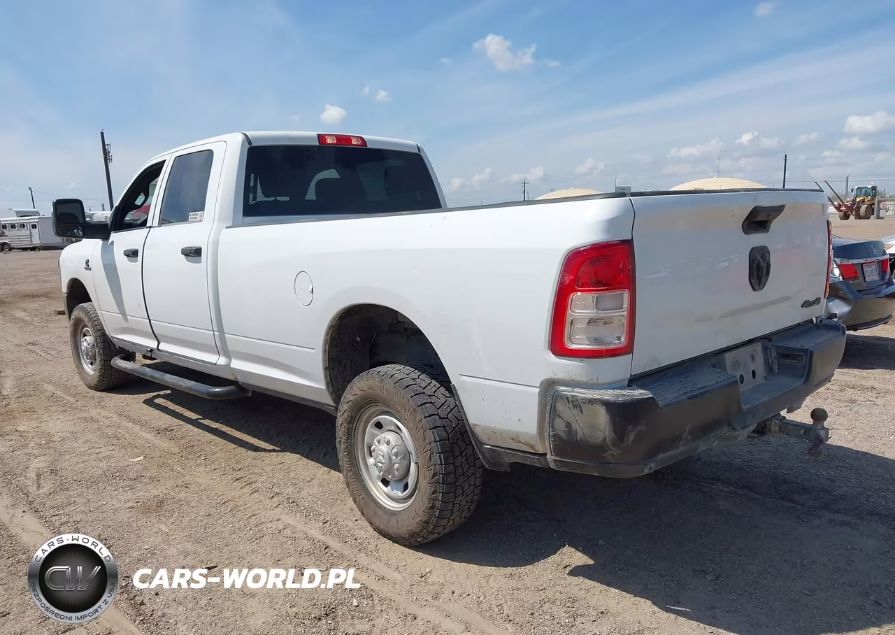 2023 Ram 2500 Tradesman 4X4 8' Box VIN:3C6UR5HL2PG652716 - 3