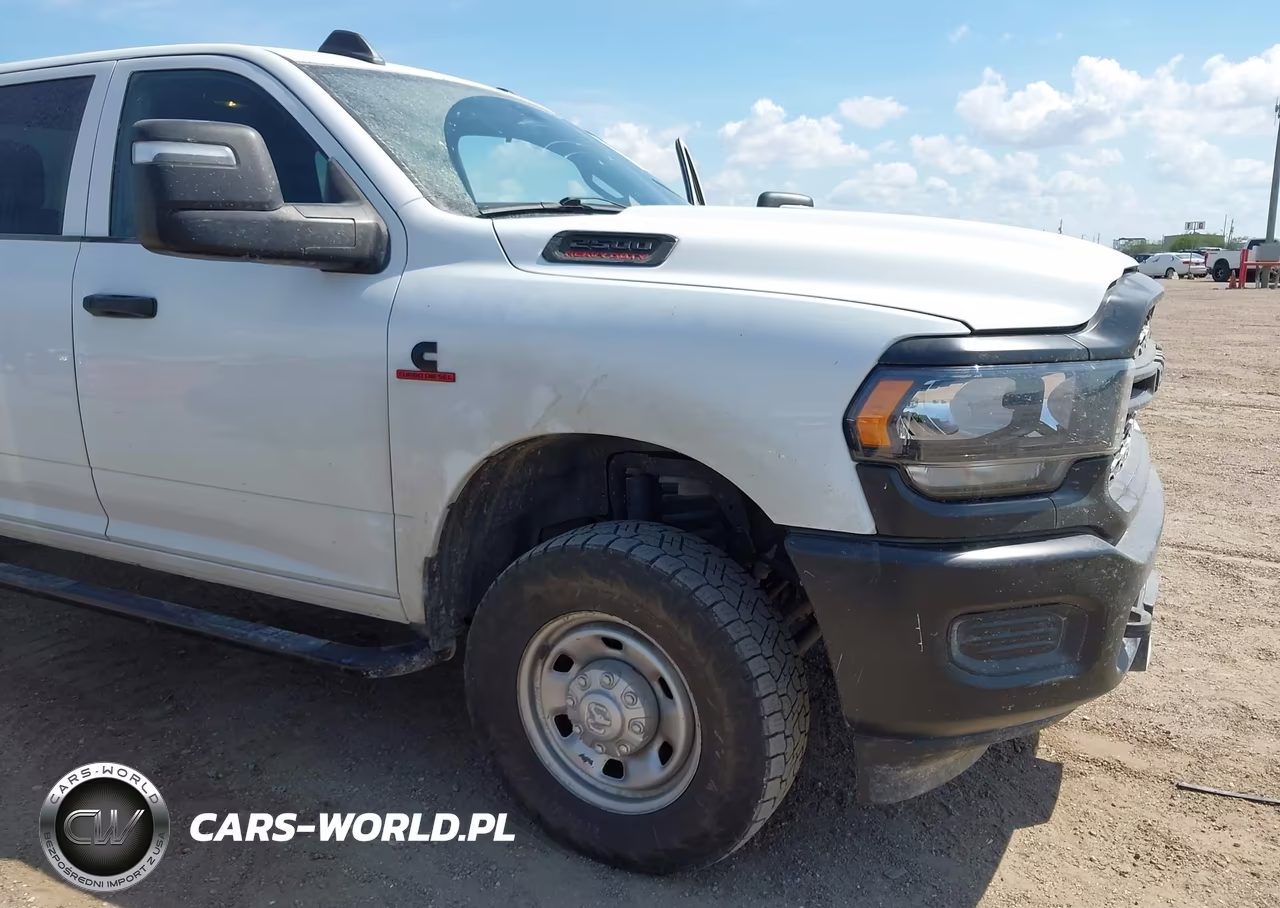 2023 Ram 2500 Tradesman 4X4 8' Box VIN:3C6UR5HL2PG652716 - 6