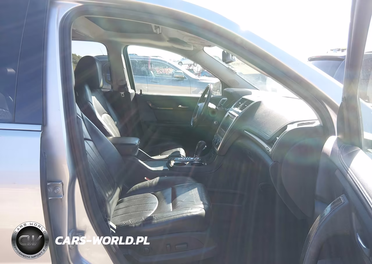 2015 GMC Acadia Denali VIN:1GKKVTKD5FJ205963 - 5