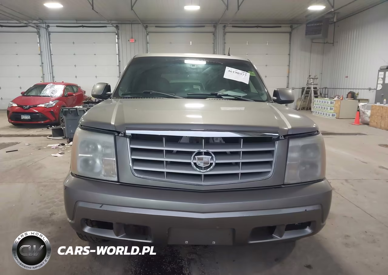 2002 Cadillac Escalade Standard VIN:1GYEK63N72R203843 - 12