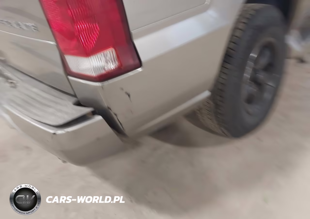 2002 Cadillac Escalade Standard VIN:1GYEK63N72R203843 - 6