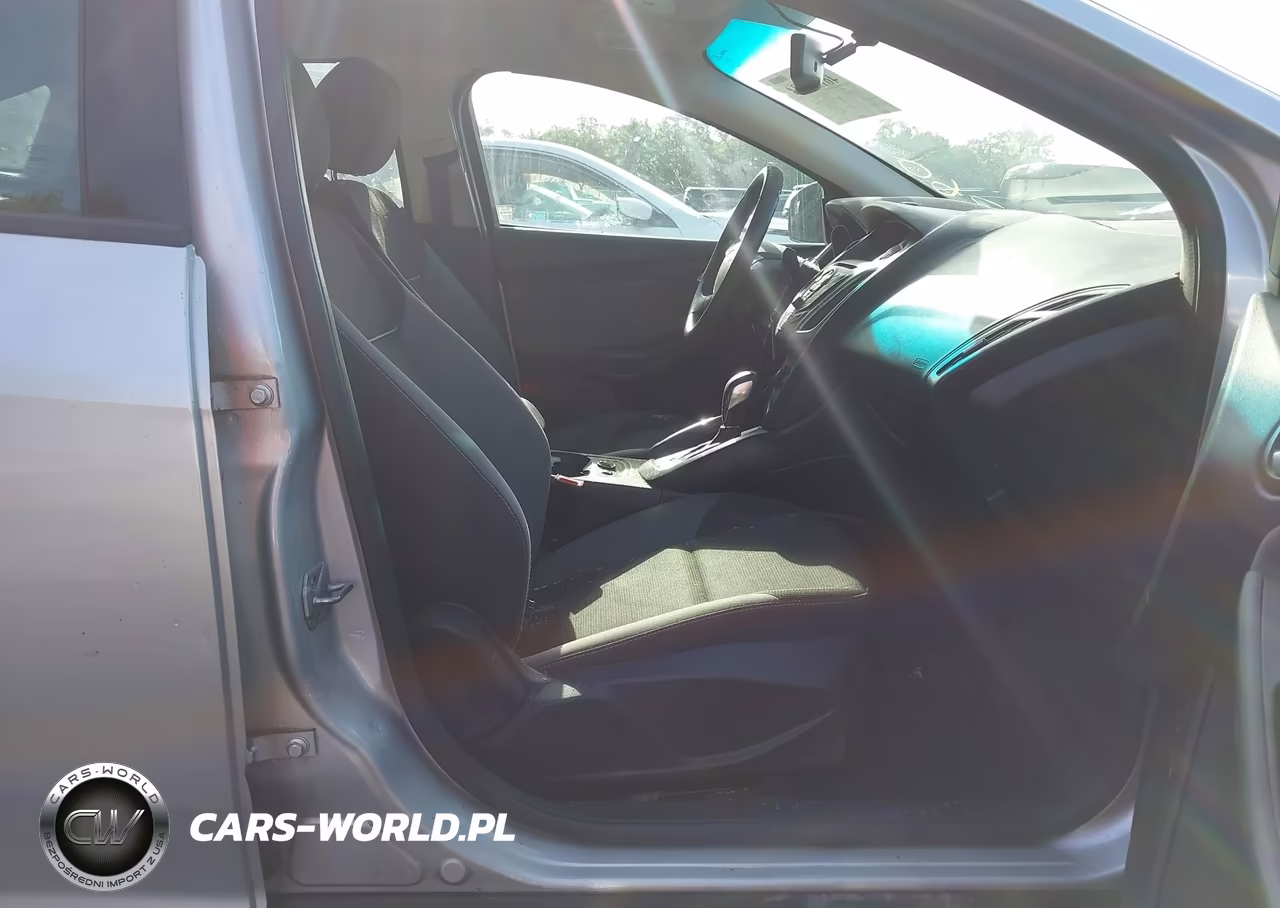 2013 Ford Focus Se VIN:1FADP3F27DL360271 - 5