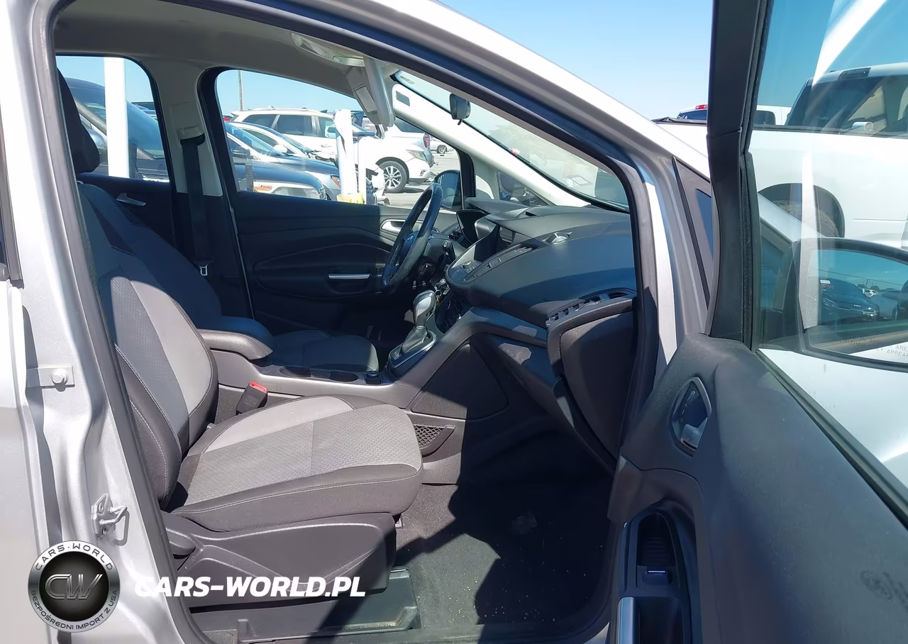2017 Ford Cmax VIN:1FADP5AUXHL102692 - 5