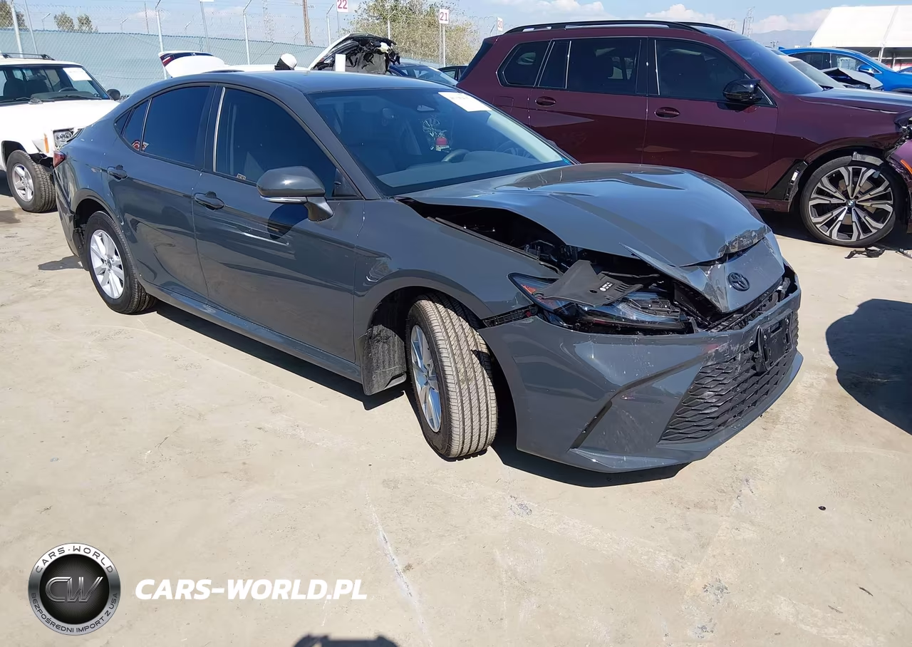 2026 Toyota Camry Le VIN:4T1DAACK6TU759522 - 1