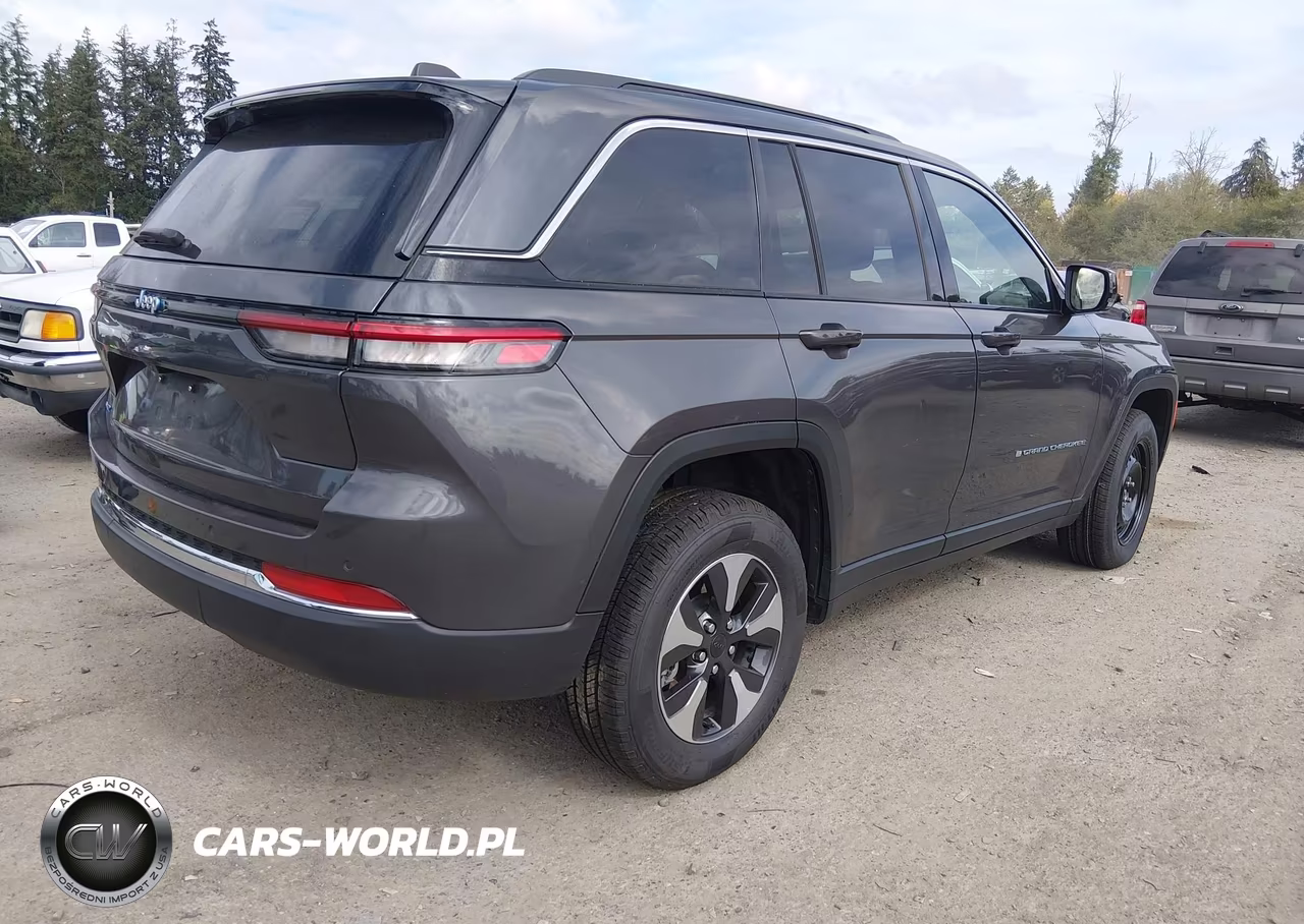 2024 Jeep Grand Cherokee 4Xe VIN:1C4RJYB63RC132475 - 4