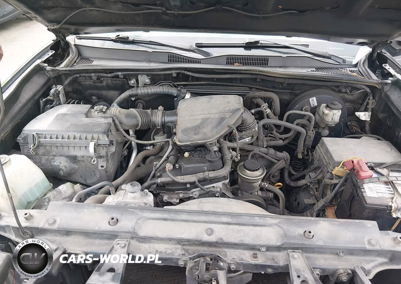 2019 Toyota Tacoma Sr VIN:5TFRX5GN2KX138019 - 10