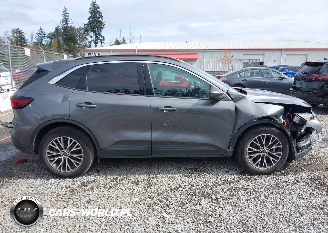 2023 Ford Escape Phev VIN:1FMCU0E19PUA67486 - 14