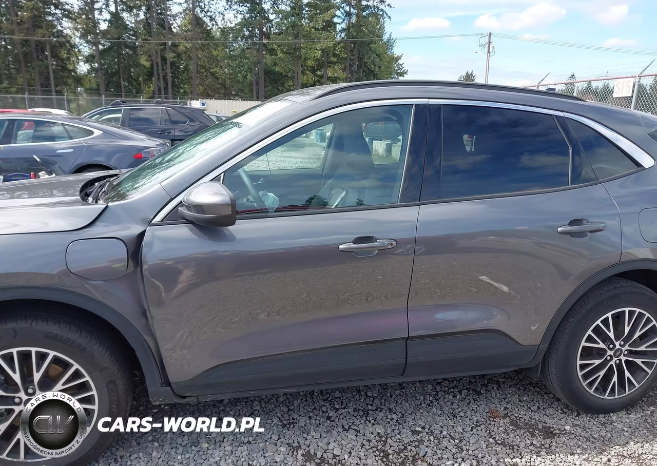 2023 Ford Escape Phev VIN:1FMCU0E19PUA67486 - 15