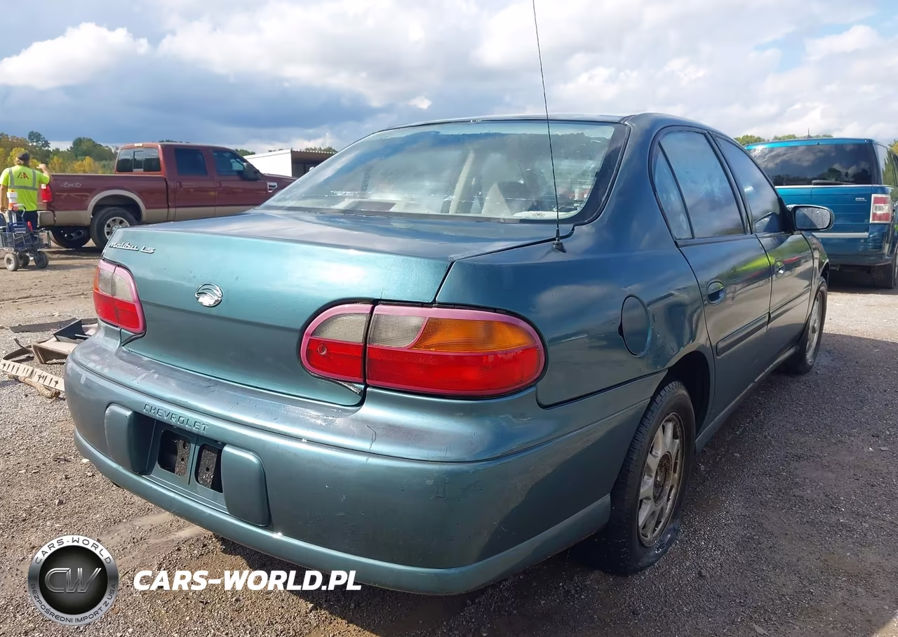 1997 Chevrolet Malibu Ls VIN:1G1NE52M6V6140300 - 4