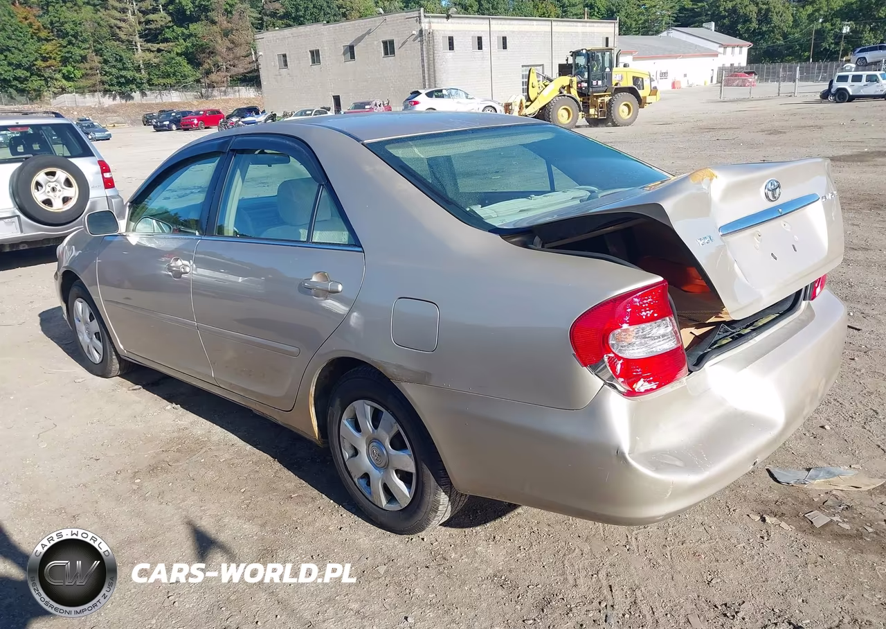 2003 Toyota Camry Le VIN:4T1BE32K33U254983 - 3
