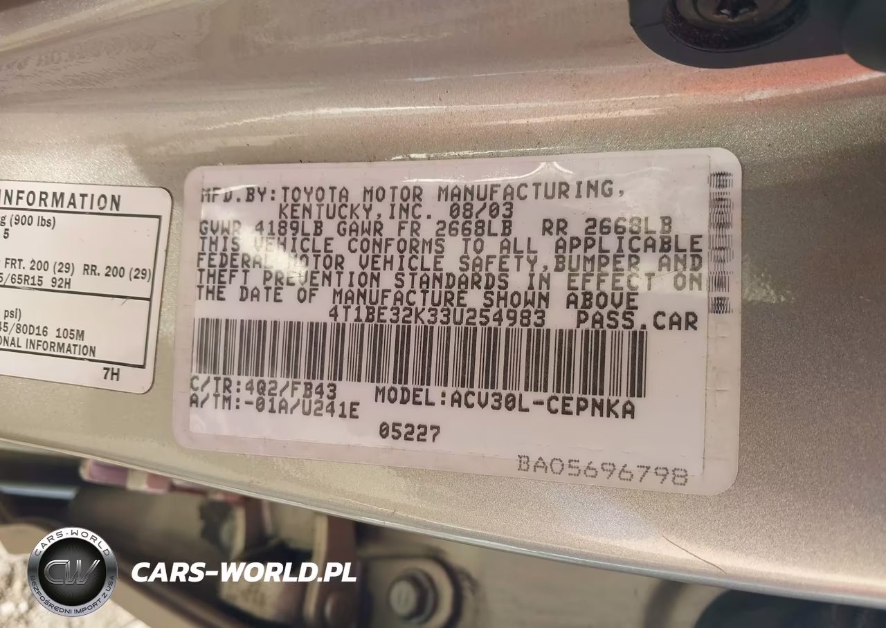 2003 Toyota Camry Le VIN:4T1BE32K33U254983 - 9