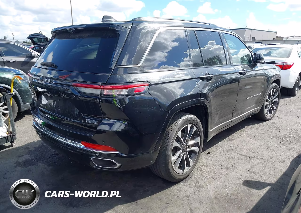 2022 Jeep Grand Cherokee Overland 4X4 VIN:1C4RJHDG3N8554099 - 4