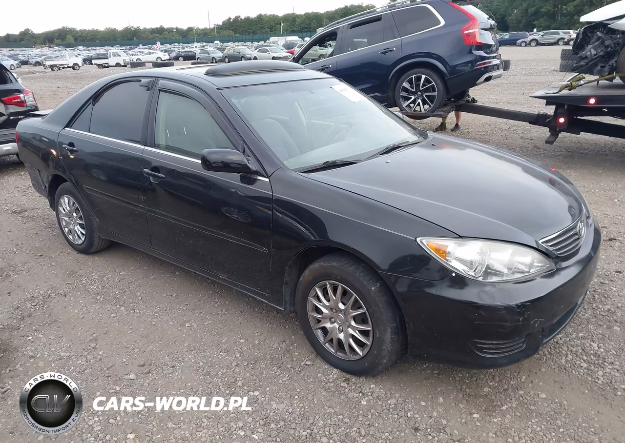 2005 Toyota Camry Le