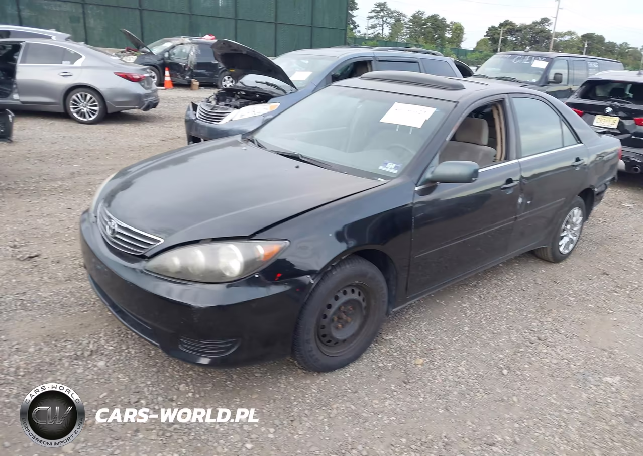 2005 Toyota Camry Le VIN:4T1BE30K65U592156 - 2