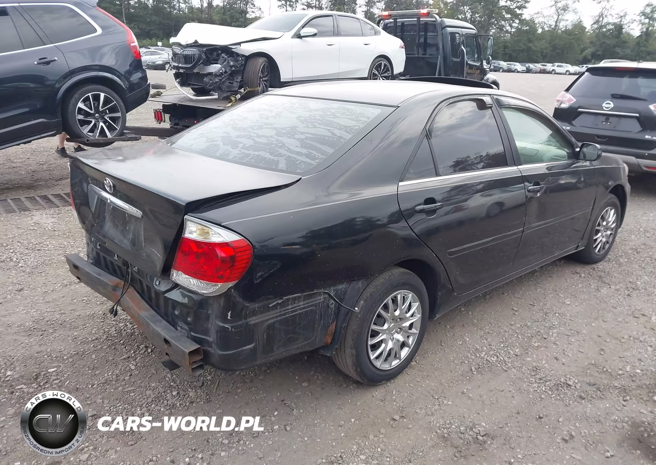 2005 Toyota Camry Le VIN:4T1BE30K65U592156 - 4