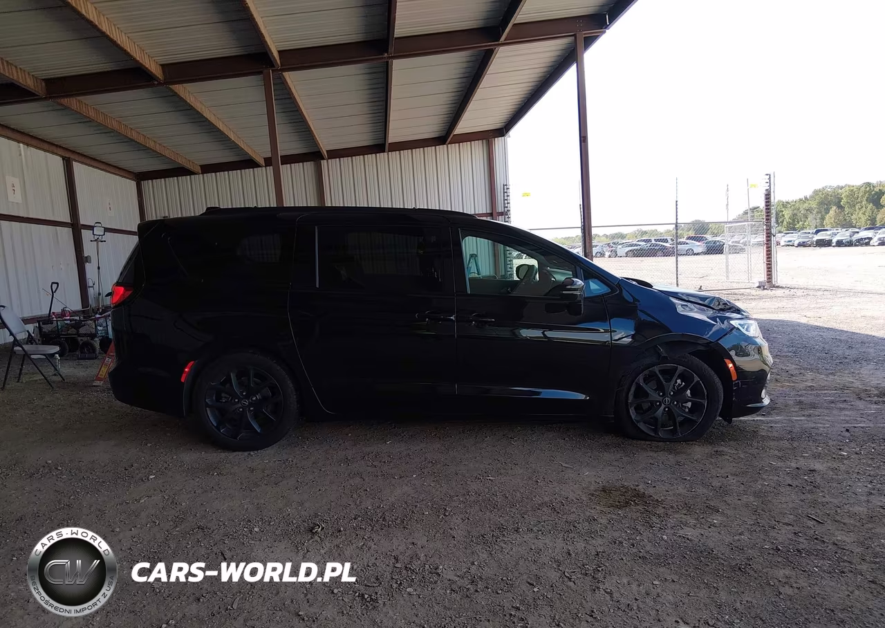 2026 Chrysler Pacifica Limited VIN:2C4RC1GG6TR159509 - 13
