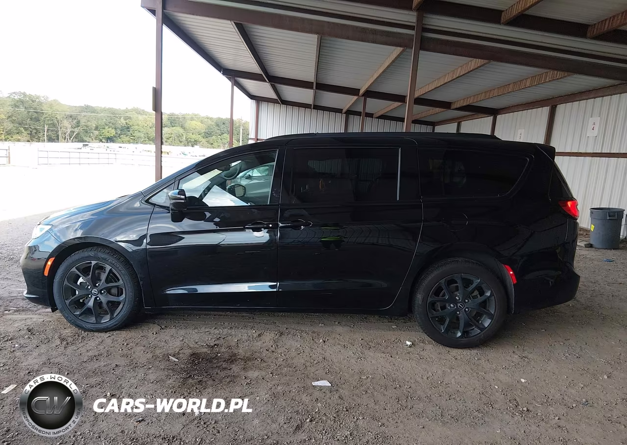 2026 Chrysler Pacifica Limited VIN:2C4RC1GG6TR159509 - 14