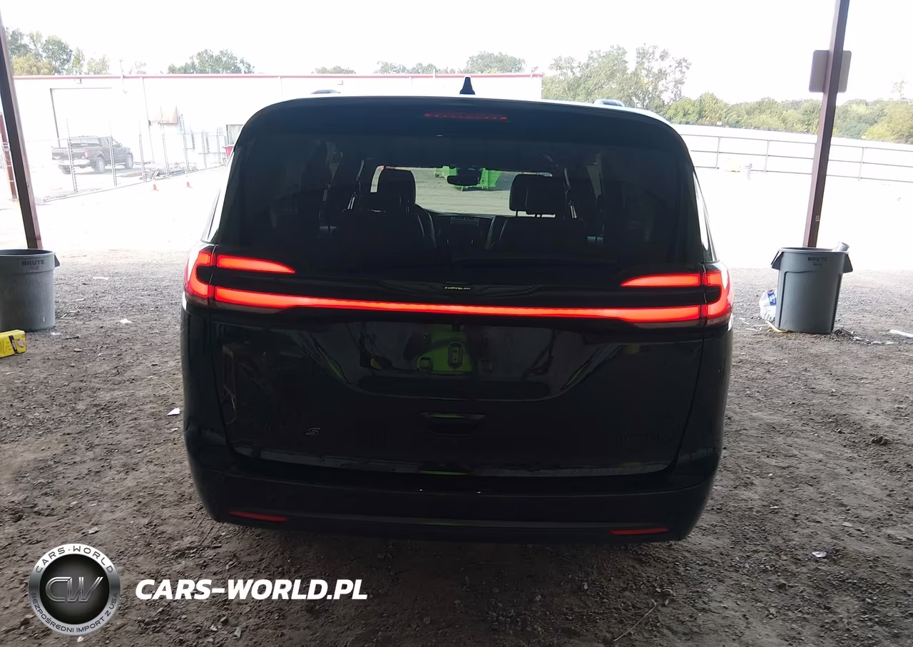 2026 Chrysler Pacifica Limited VIN:2C4RC1GG6TR159509 - 16
