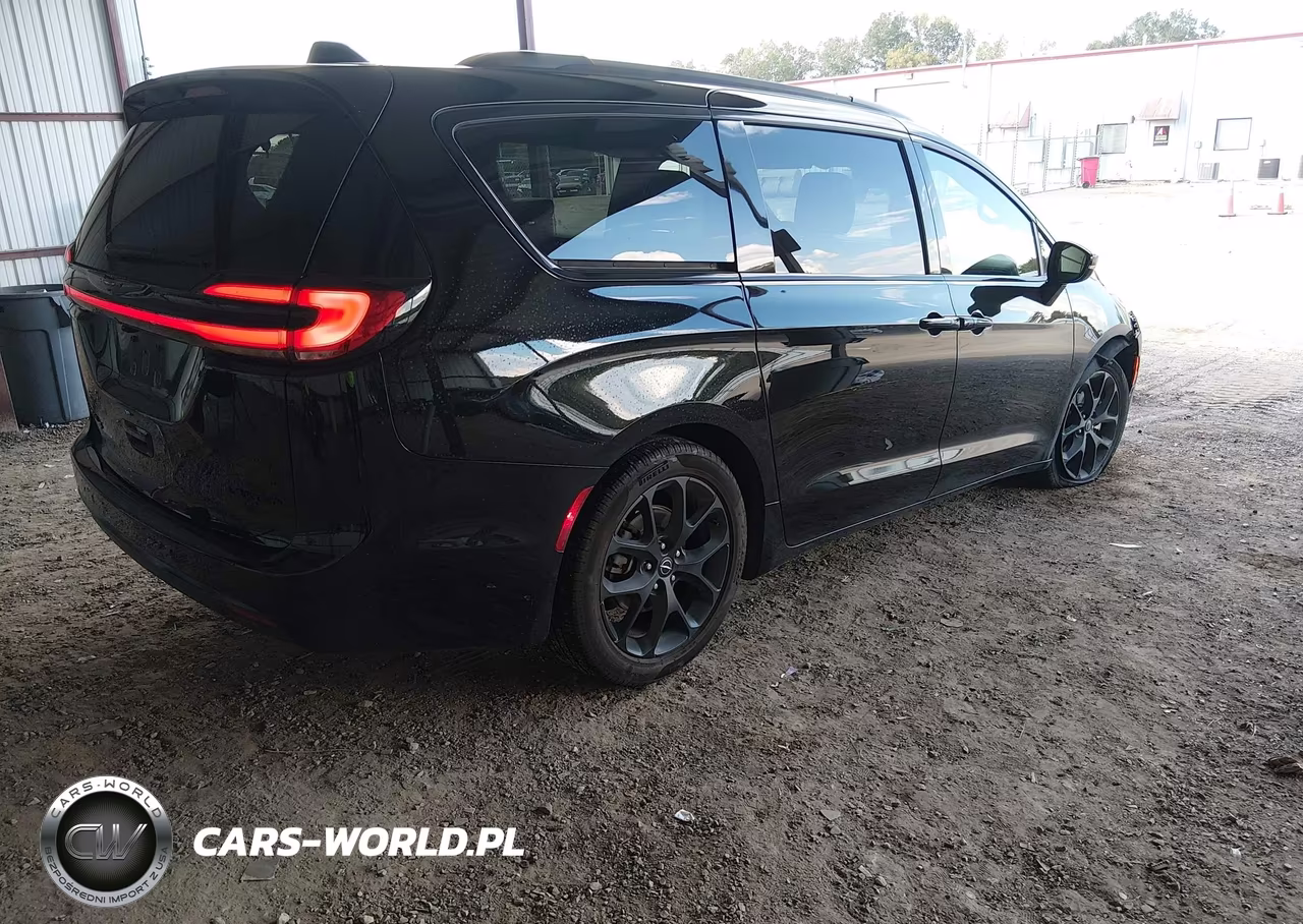 2026 Chrysler Pacifica Limited VIN:2C4RC1GG6TR159509 - 4