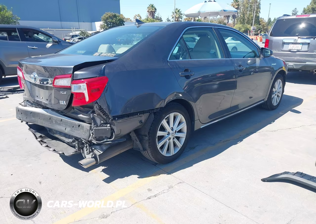 2012 Toyota Camry Hybrid Xle VIN:4T1BD1FK1CU058302 - 4