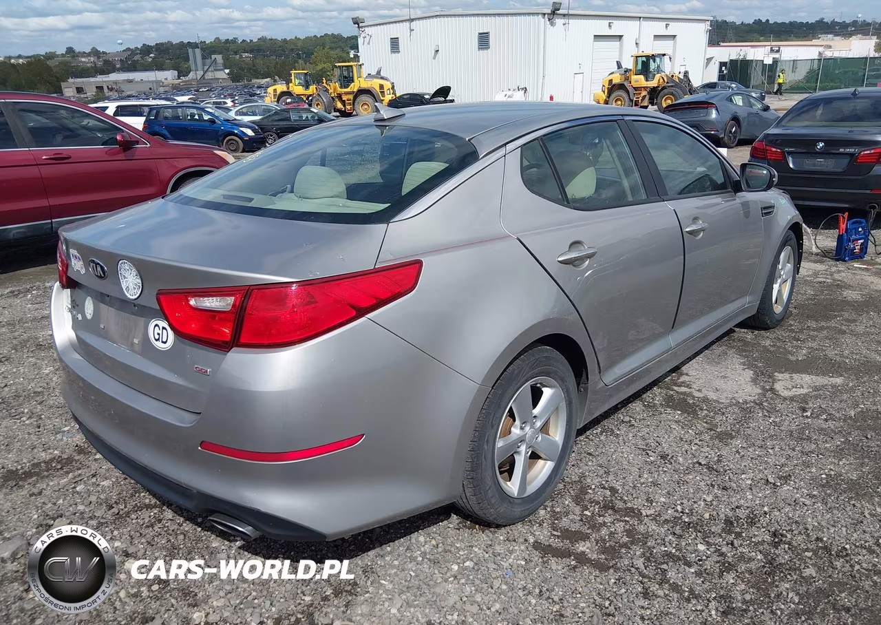 2014 Kia Optima Lx VIN:5XXGM4A77EG317947 - 4