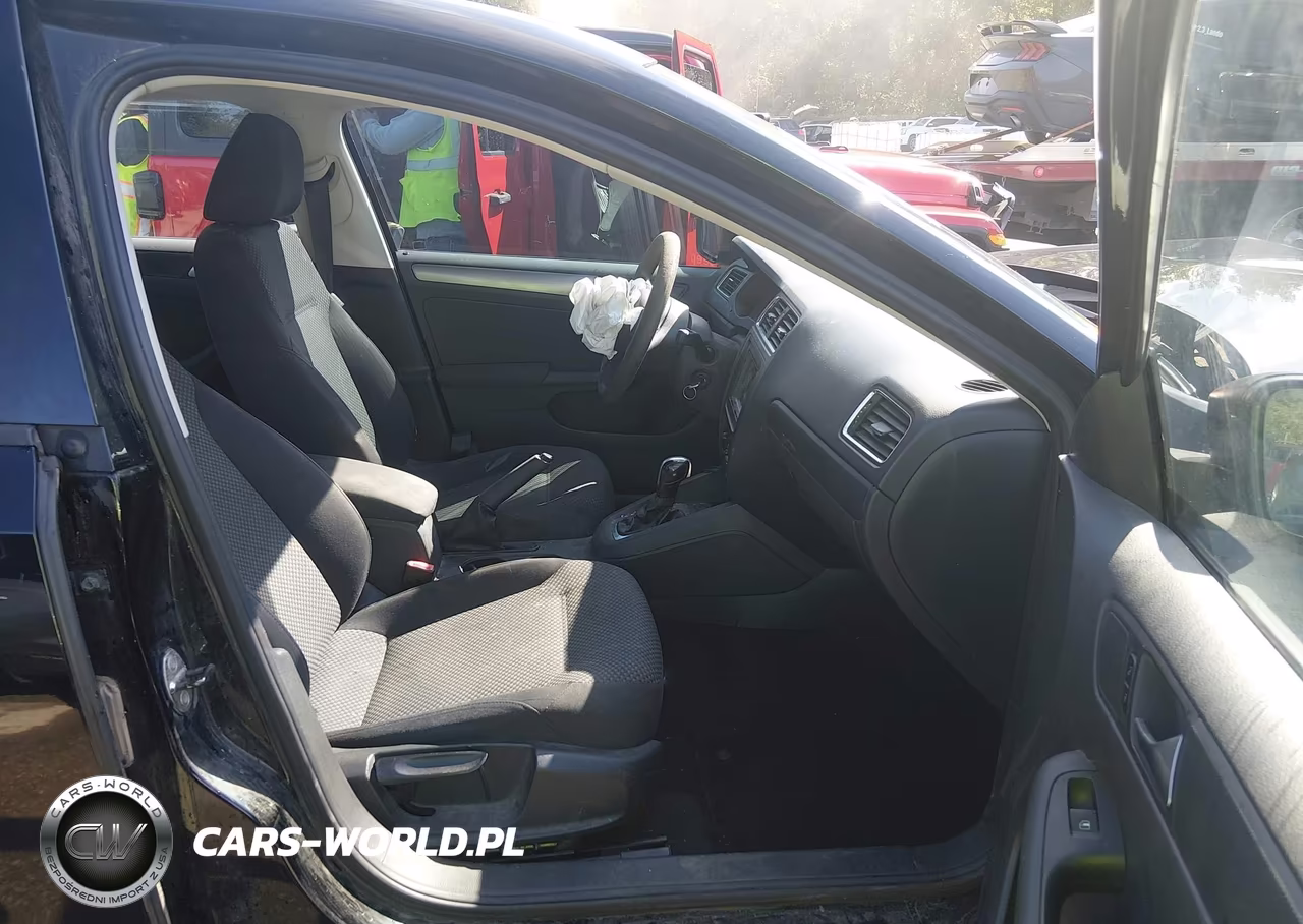 2012 Volkswagen Jetta S W-Sunroof VIN:3VW2K7AJ3CM463834 - 5