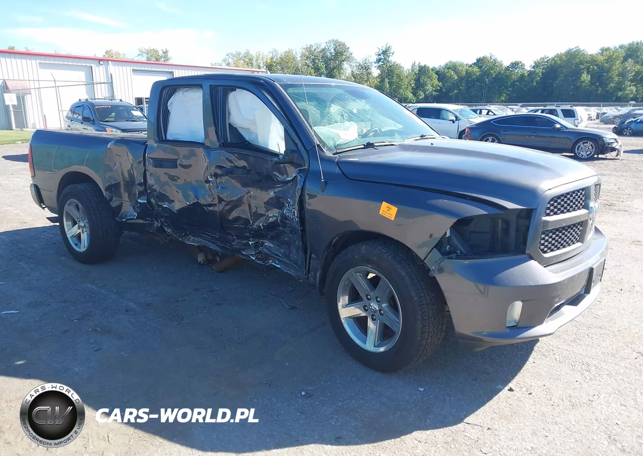 2018 Ram 1500 Express 4X4 6'4 Box