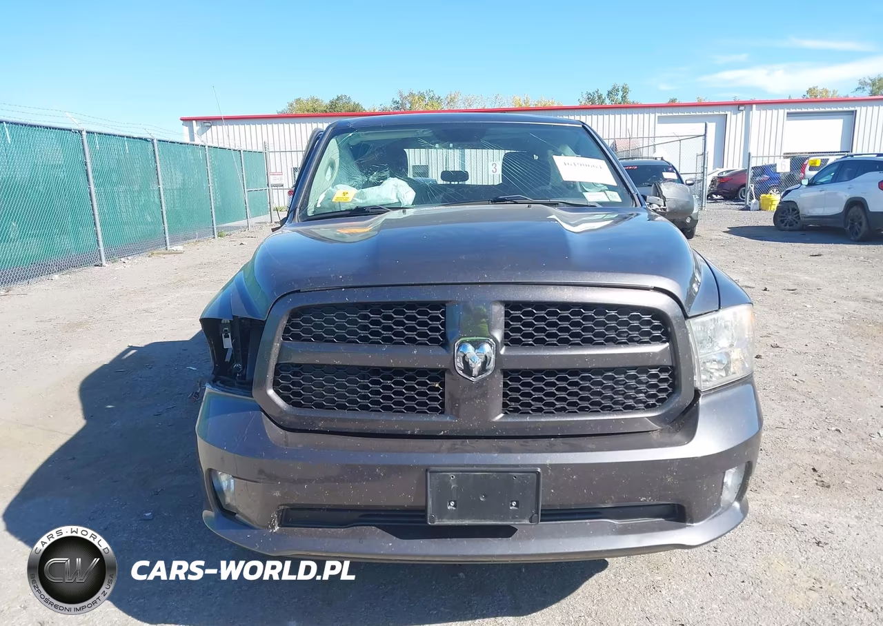 2018 Ram 1500 Express 4X4 6'4 Box VIN:1C6RR7FG9JS188993 - 12