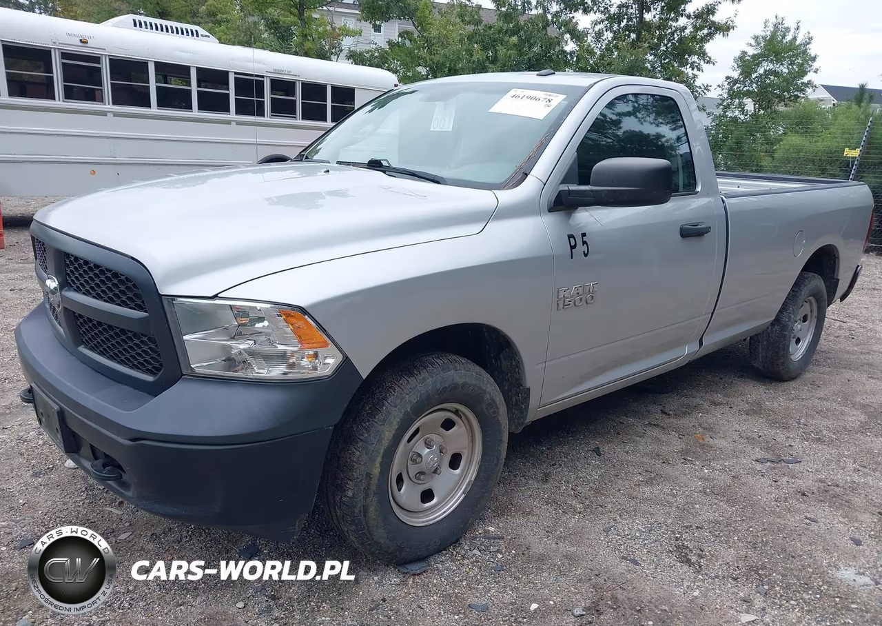 2017 Ram 1500 Tradesman 4X4 8' Box VIN:3C6JR7DG7HG675384 - 2