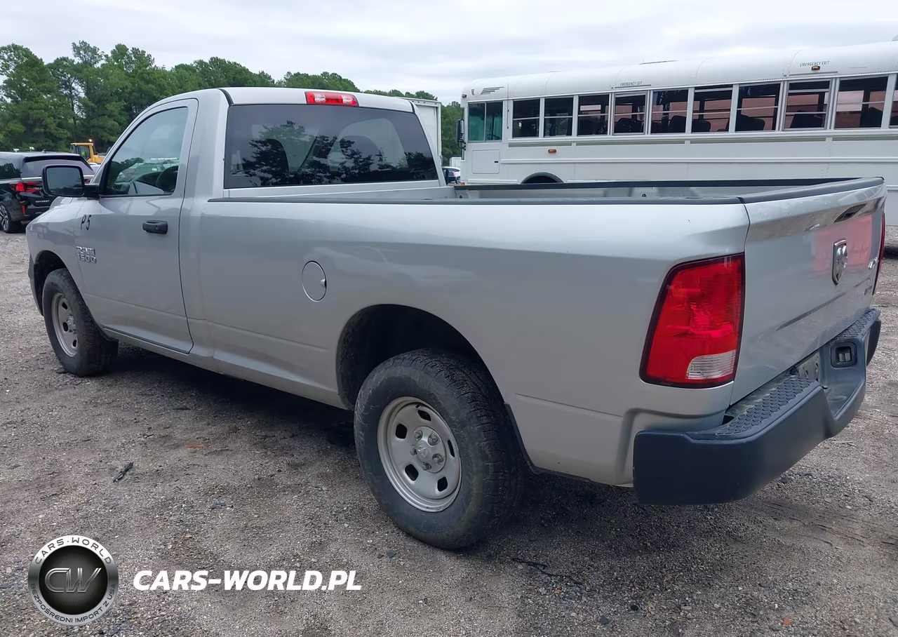 2017 Ram 1500 Tradesman 4X4 8' Box VIN:3C6JR7DG7HG675384 - 3