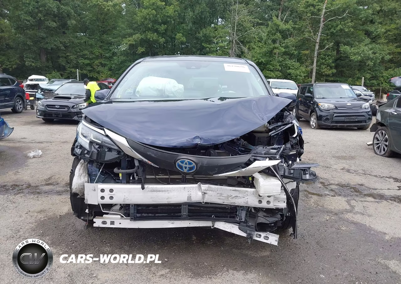 2021 Toyota Sienna Le VIN:5TDBSKFCXMS020663 - 12