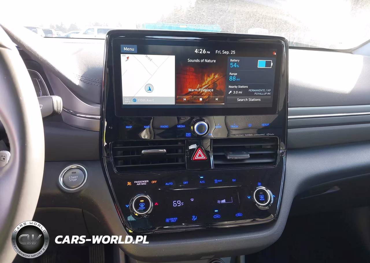 2020 Hyundai Ioniq Electric Limited VIN:KMHC85LJ4LU076448 - 18