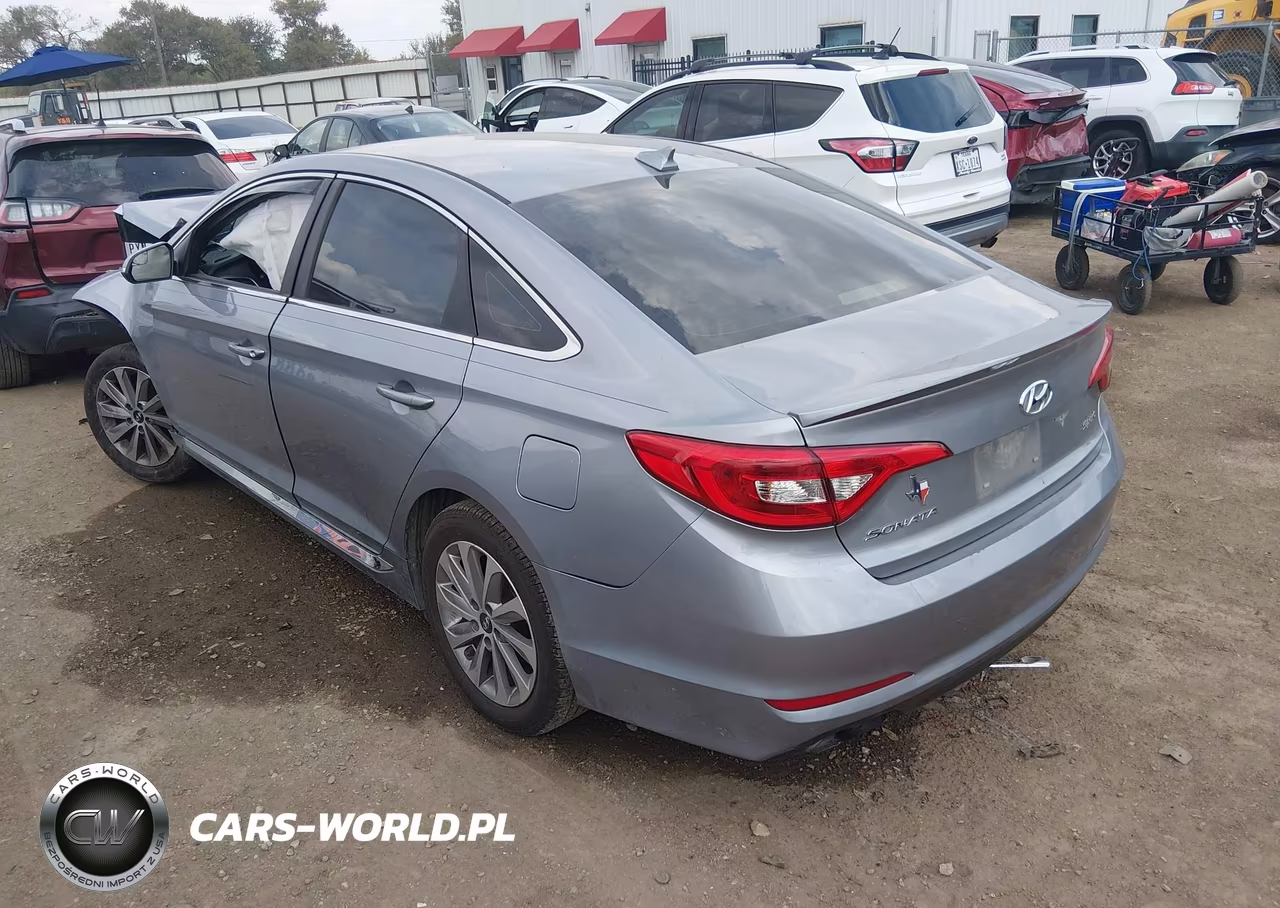 2017 Hyundai Sonata Sport VIN:5NPE34AF8HH538144 - 3